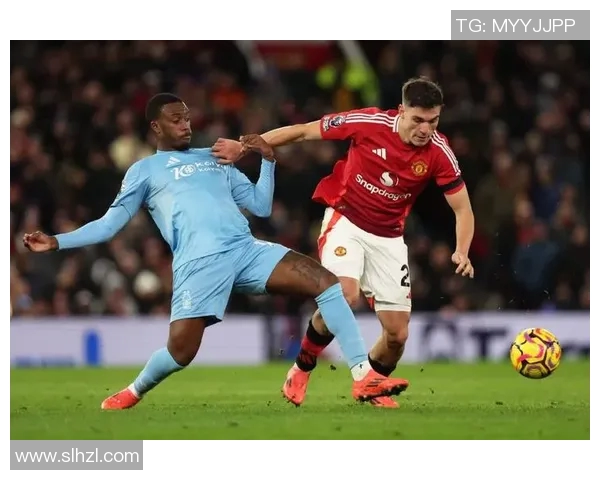 从1999到2008曼联的辉煌历程与战术演变分析